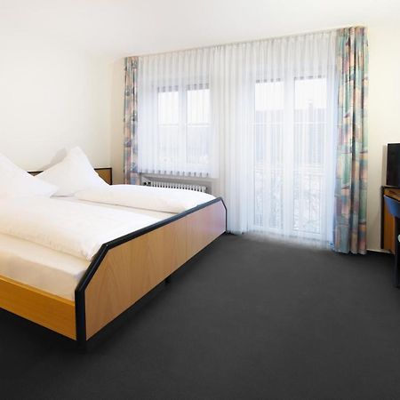 Gasthof Linde - Hotel Blum Unterroth Extérieur photo
