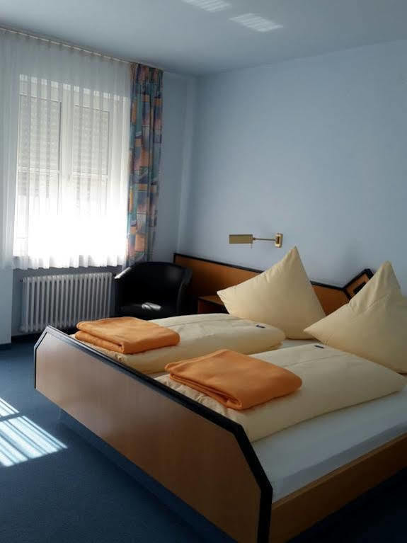 Gasthof Linde - Hotel Blum Unterroth Extérieur photo